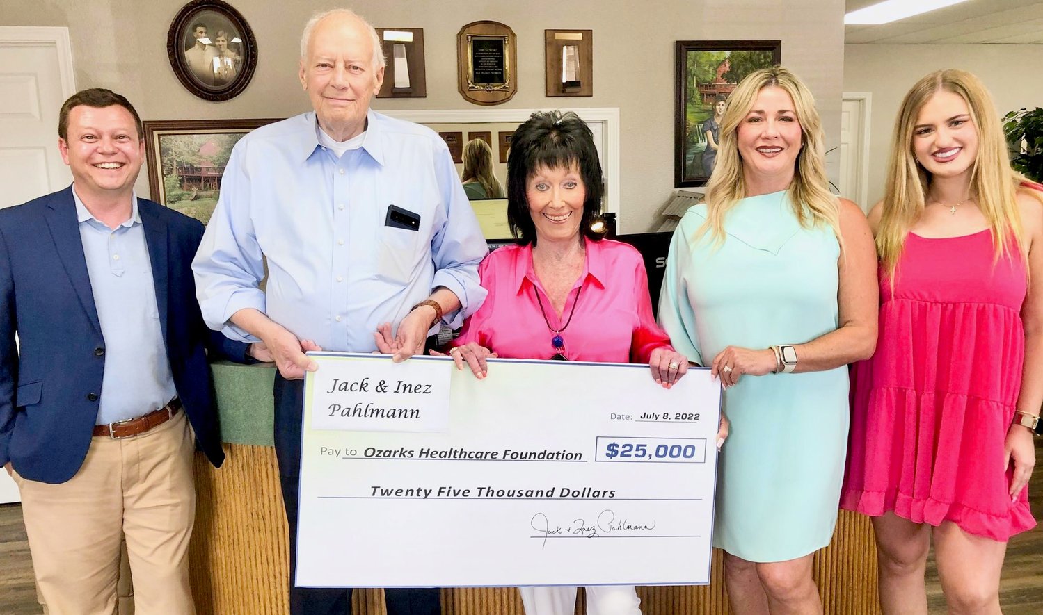 Ozarks Healthcare Foundation has received a gift of $25,000 to support the foundation’s fundraising campaign for a mobile mammography unit. From left: Ozarks Healthcare Vice President of Development Josh Reeves, donors Jack and Inez Pahlmann, their daughter Kim Grennan and their granddaughter, Kim’s daughter, Sydni Miller.